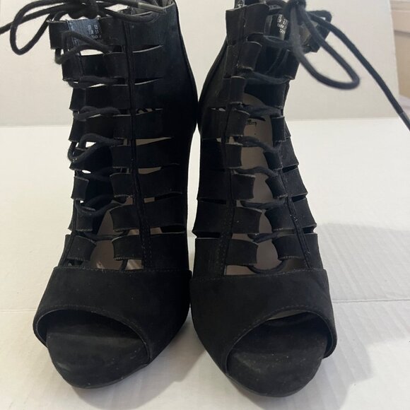 Y2K Lace Up Peep Toe Caged Bootie Sz 7.5 Faux Suede Whimsigoth Holiday Clubwear. - Picture 2 of 8